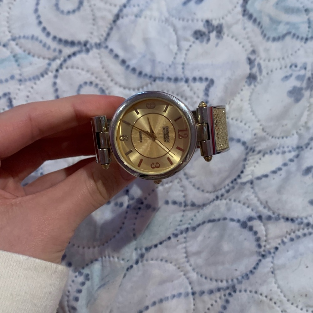 Gold  watch bracelet - Picture 2 of 8